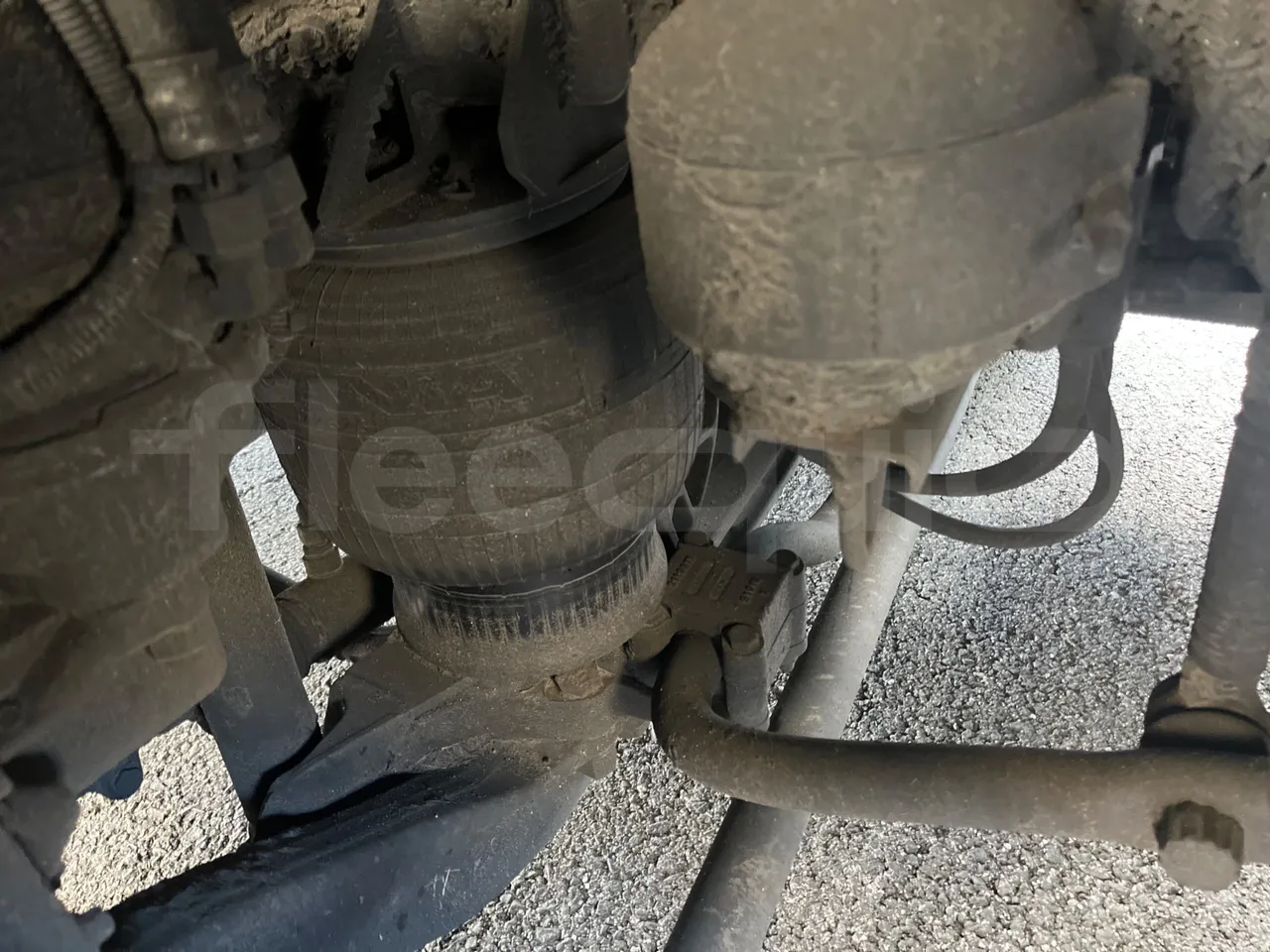 Scania Irizar i4H 14.99 M3 - Euro6 - 302kW - 14.990mt - axel 3 shock absorbers 1 left