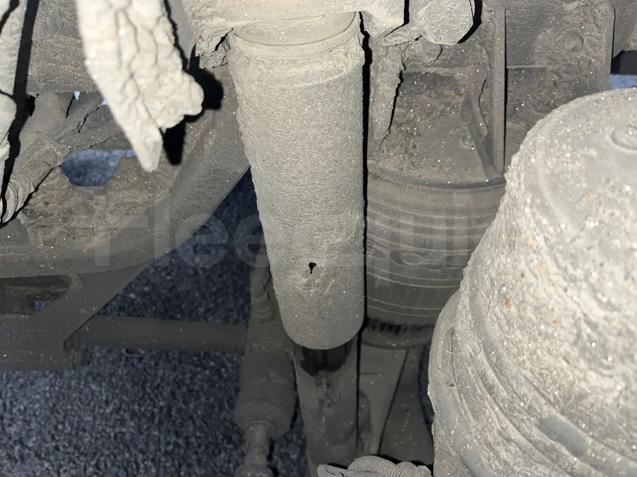 Scania Irizar i4H 14.99 M3 - Euro6 - 302kW - 14.990mt - axel 3 shock absorbers 2 left