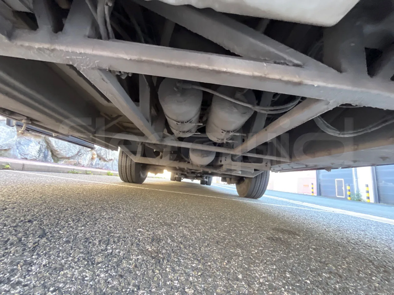 Scania Irizar i4H 14.99 M3 - Euro6 - 302kW - 14.990mt - front undercarriage from front