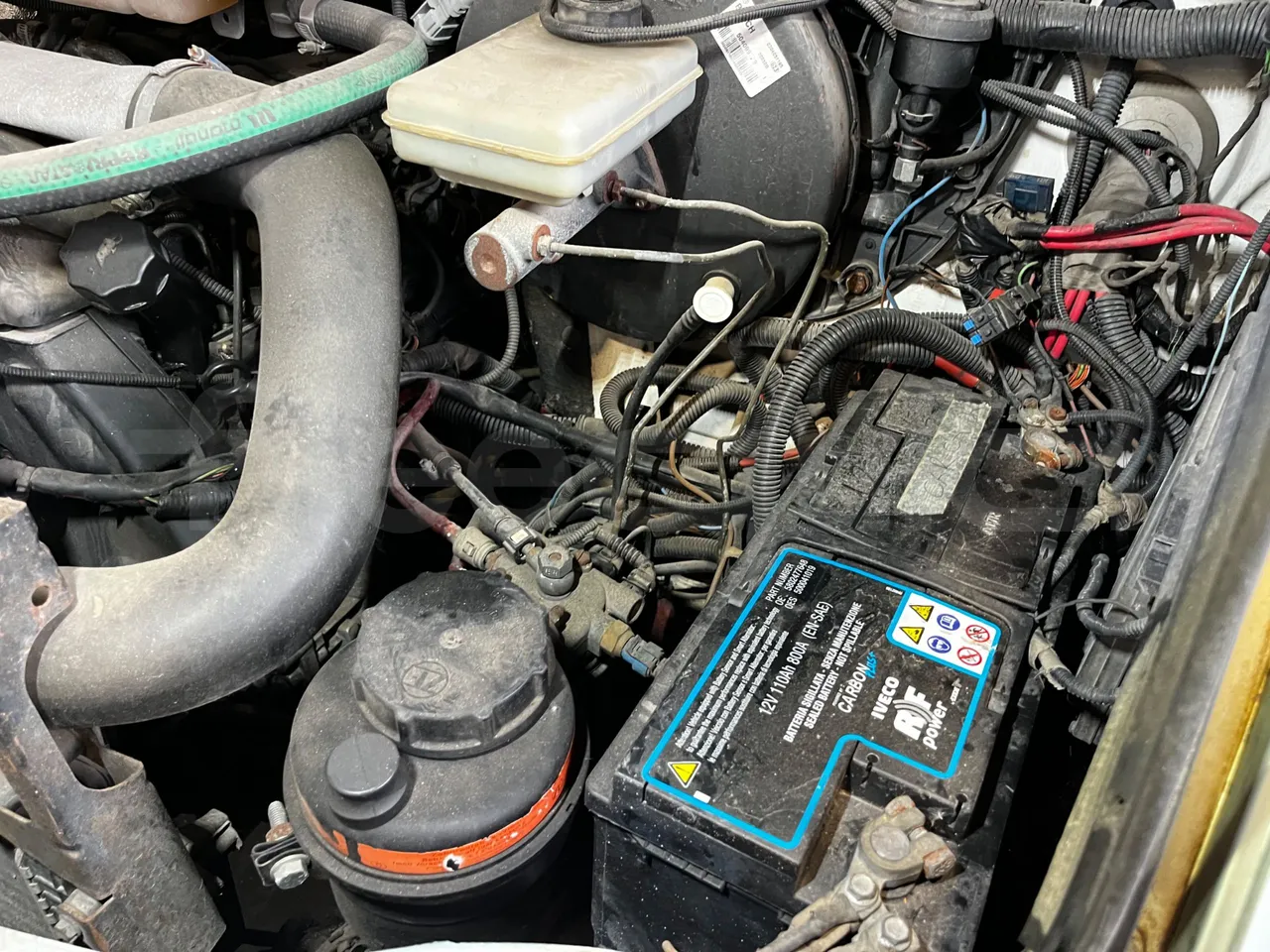 Iveco Daily A50C - Euro3 - 107kW - 6.948mt - air conditioning compressor