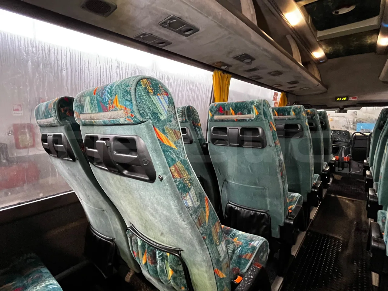 Iveco Daily A50C - Euro3 - 107kW - 6.948mt - monitor detail photo