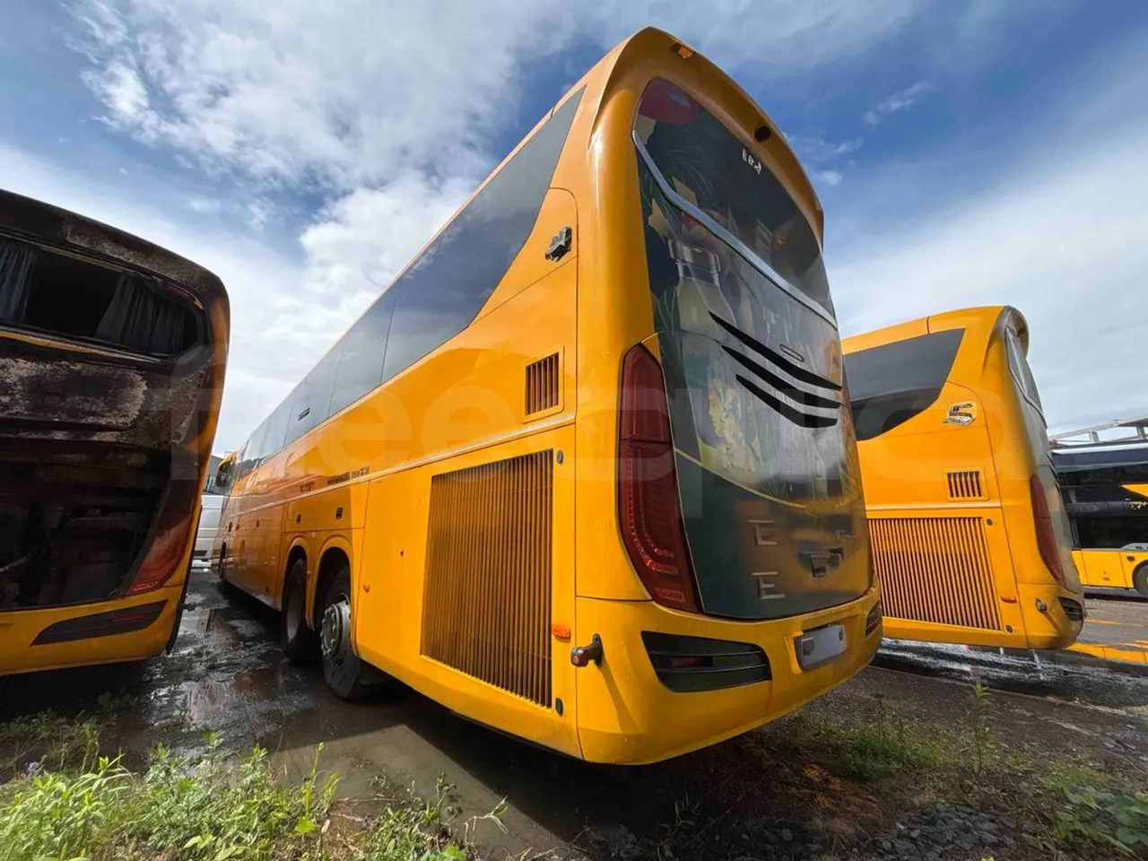 Irizar Volvo - 3/4 left rear side