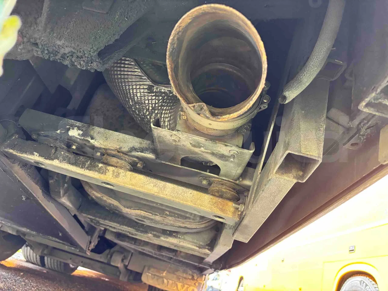 Irizar Volvo - exhaust photo