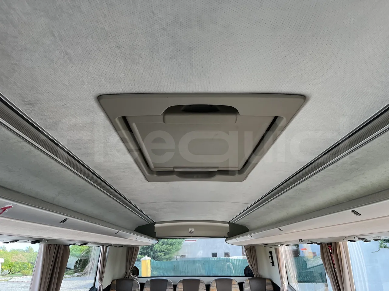 Vdl Futura - Roof Hatch 1