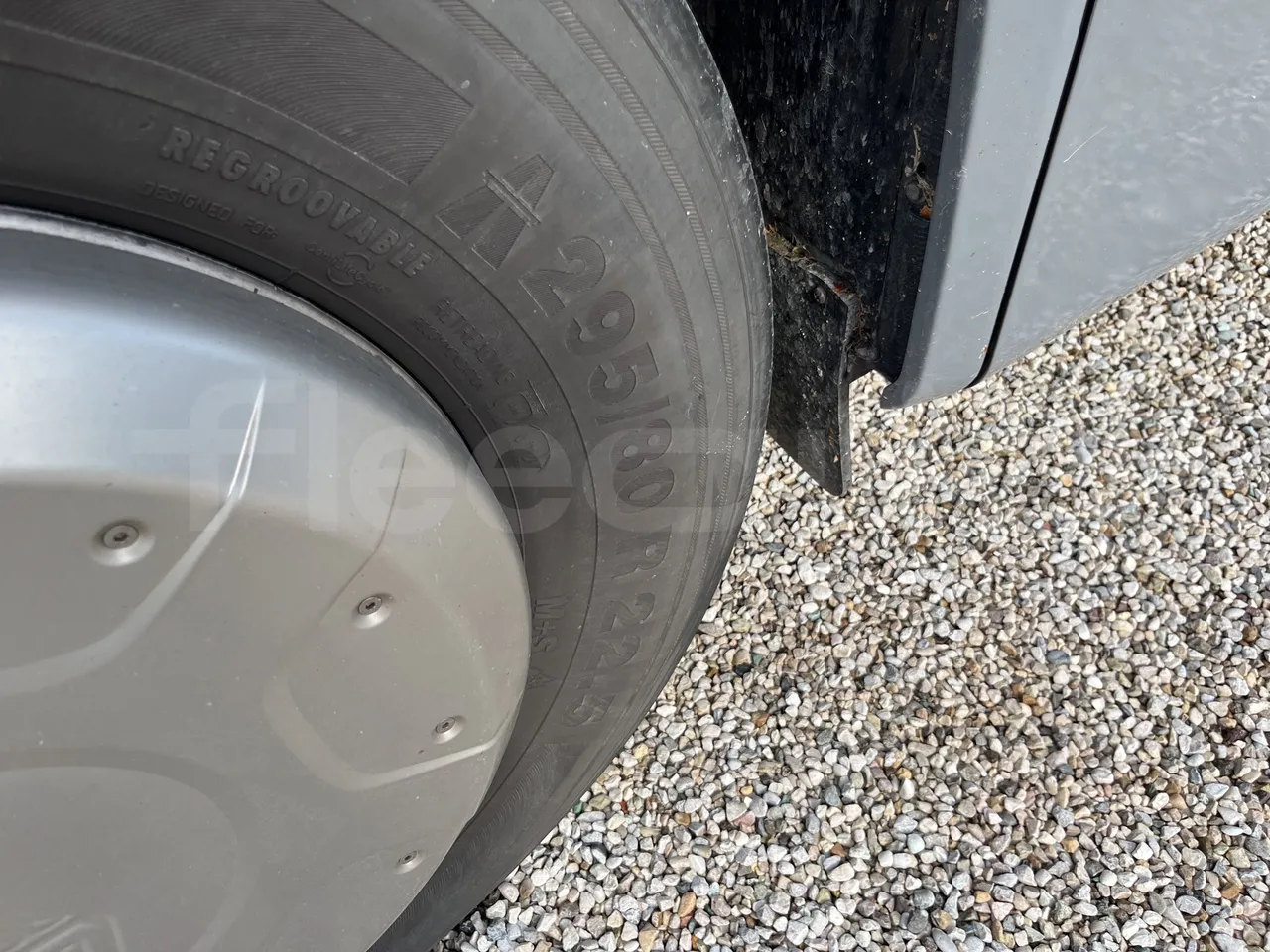 Vdl Futura - First Axle Left Side: Tyre Size