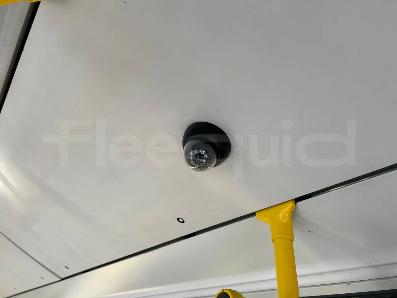 Mercedes-Benz Citaro O 530 LE - Euro5 - 220kW - 13.057mt - camera accessories photo