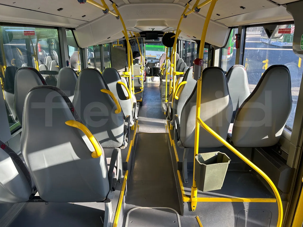Mercedes-Benz Citaro O 530 LE - Euro5 - 220kW - 13.057mt - forward view all seats last row height