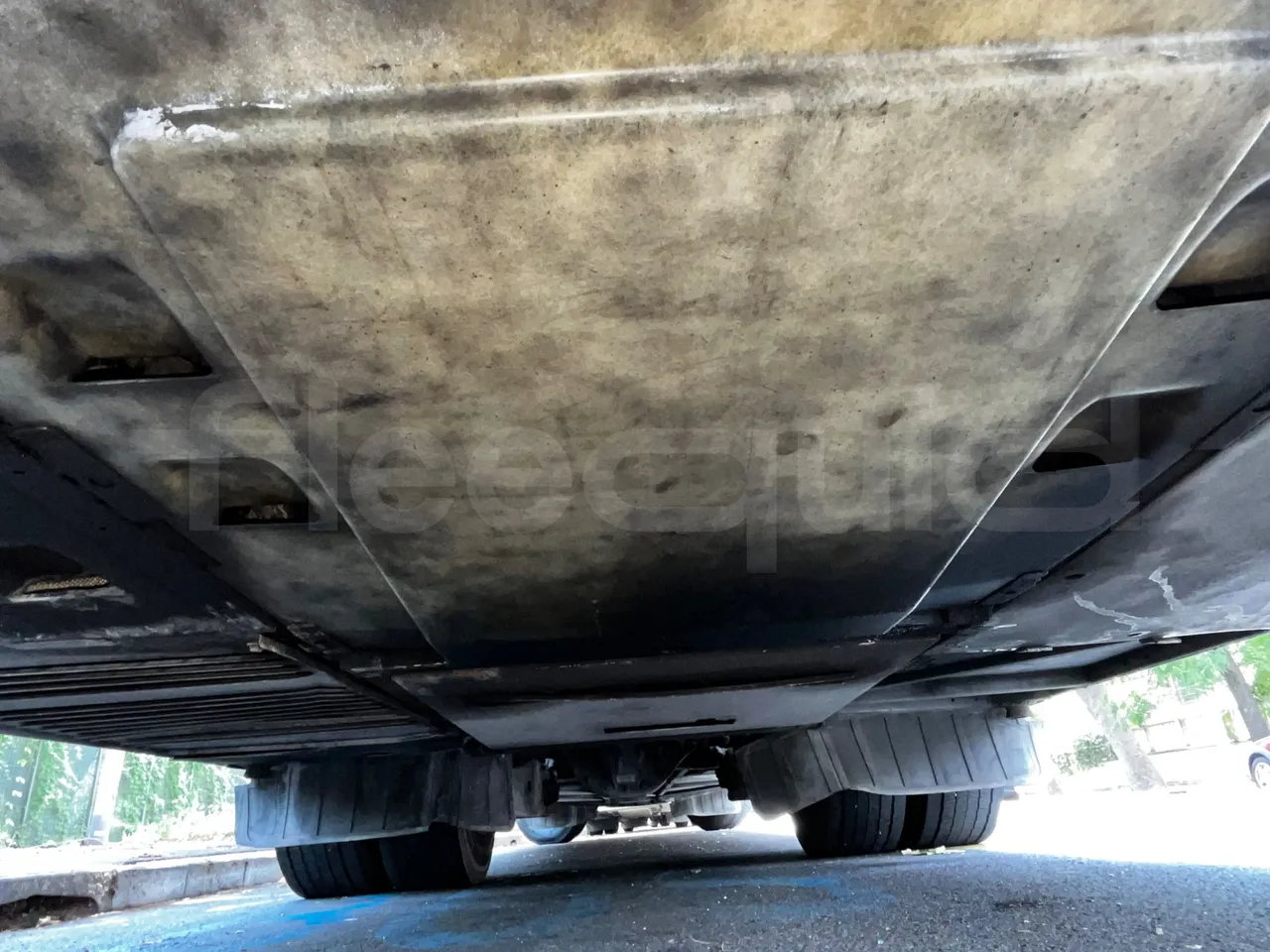 Iveco Magelys - engine without protection