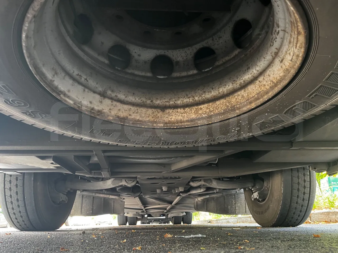 Iveco Magelys - front undercarriage from front