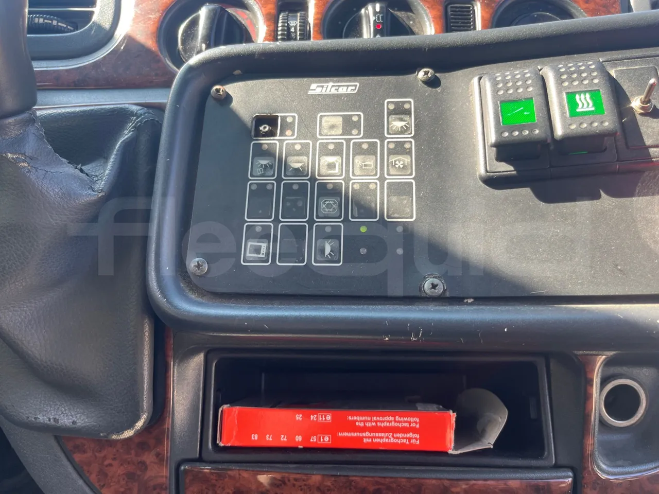 Mercedes-Benz Sprinter 416CD - EUR3 - 115kW - 6.995 - radio accessories photo