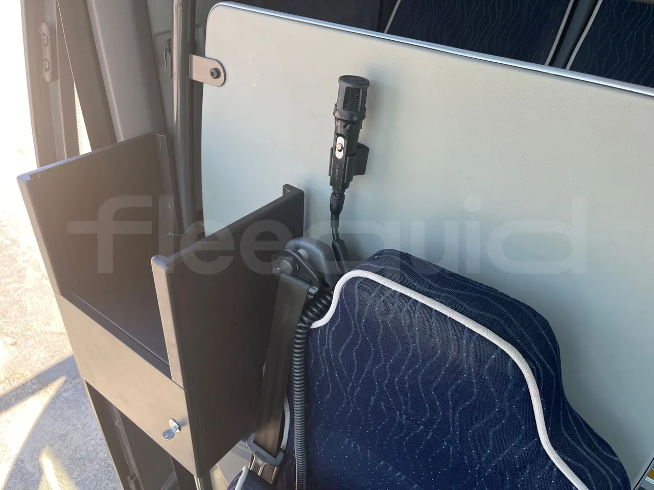 Vdl Futura FH D2 - EUR6/320KW/12.87 MT - hostes microphone accessories photo