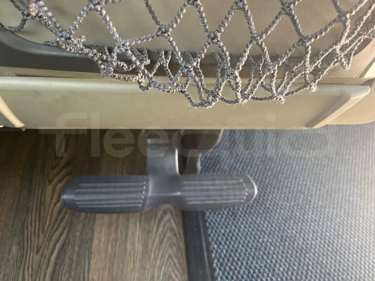 Vdl Futura FH D2 - EUR6/320KW/12.87 MT - footrest detail photo