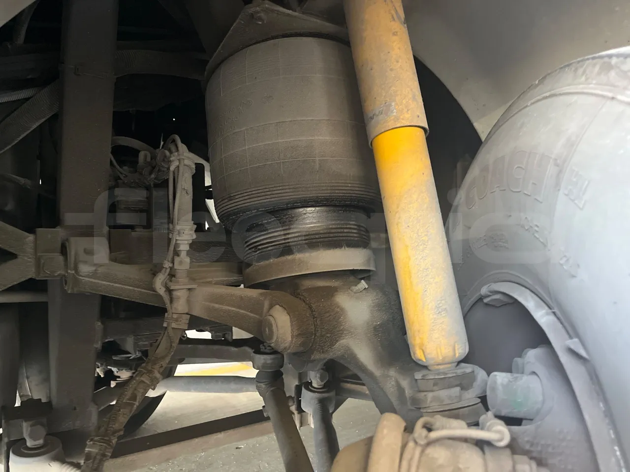 Vdl Futura FH D2 - EUR6/320KW/12.87 MT - front shock absorbers left
