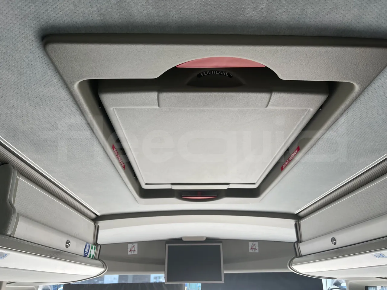 Vdl Futura FH D2 - EUR6/320KW/12.87 MT - roof hatch 1