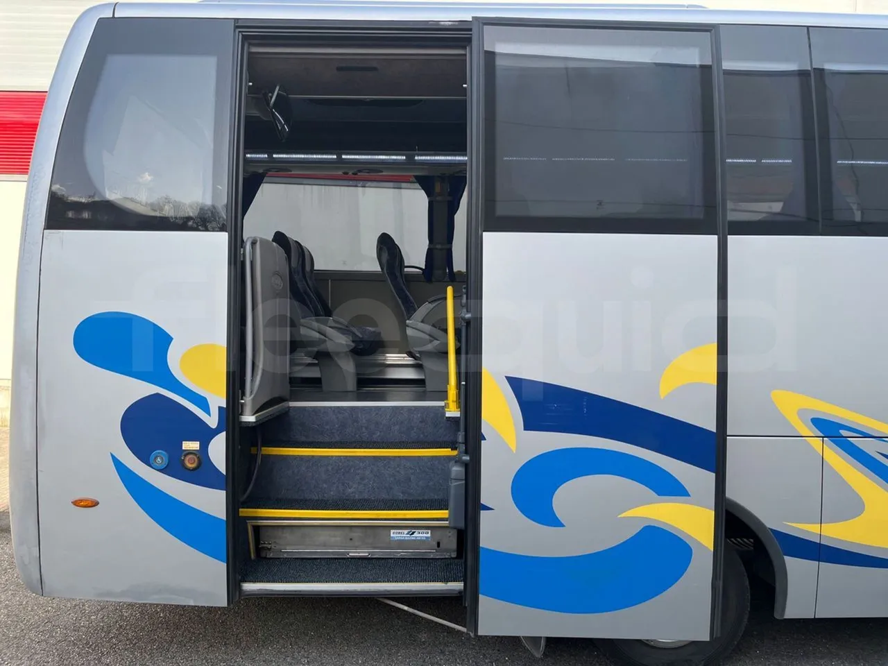 Man Andecar VII.1 12250 FOCL - Euro 5 - 184 kW - 9,470 mt - front door 2 open