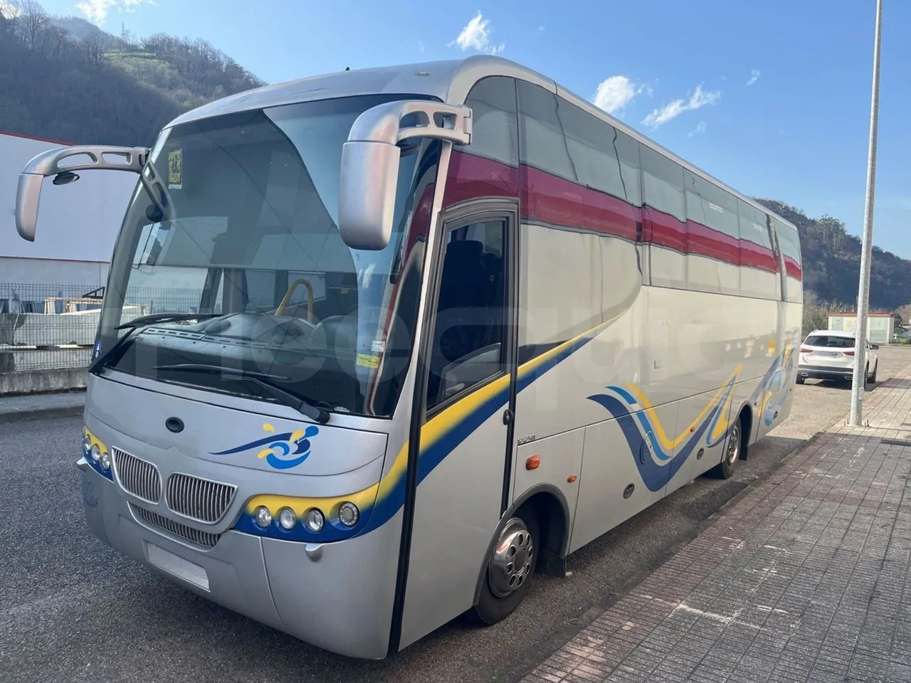 Man Andecar VII.1 12250 FOCL - Euro 5 - 184 kW - 9,470 mt - 3/4 front left