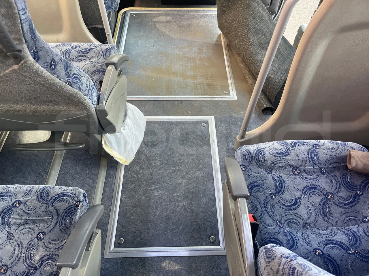 Man Andecar VII.1 12250 FOCL - Euro 5 - 184 kW - 9,470 mt - floor hatches photo