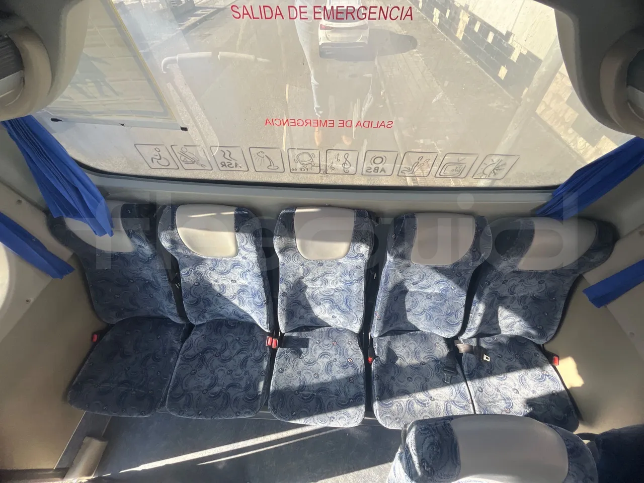 Man Andecar VII.1 12250 FOCL - Euro 5 - 184 kW - 9,470 mt - forward view middle aisle