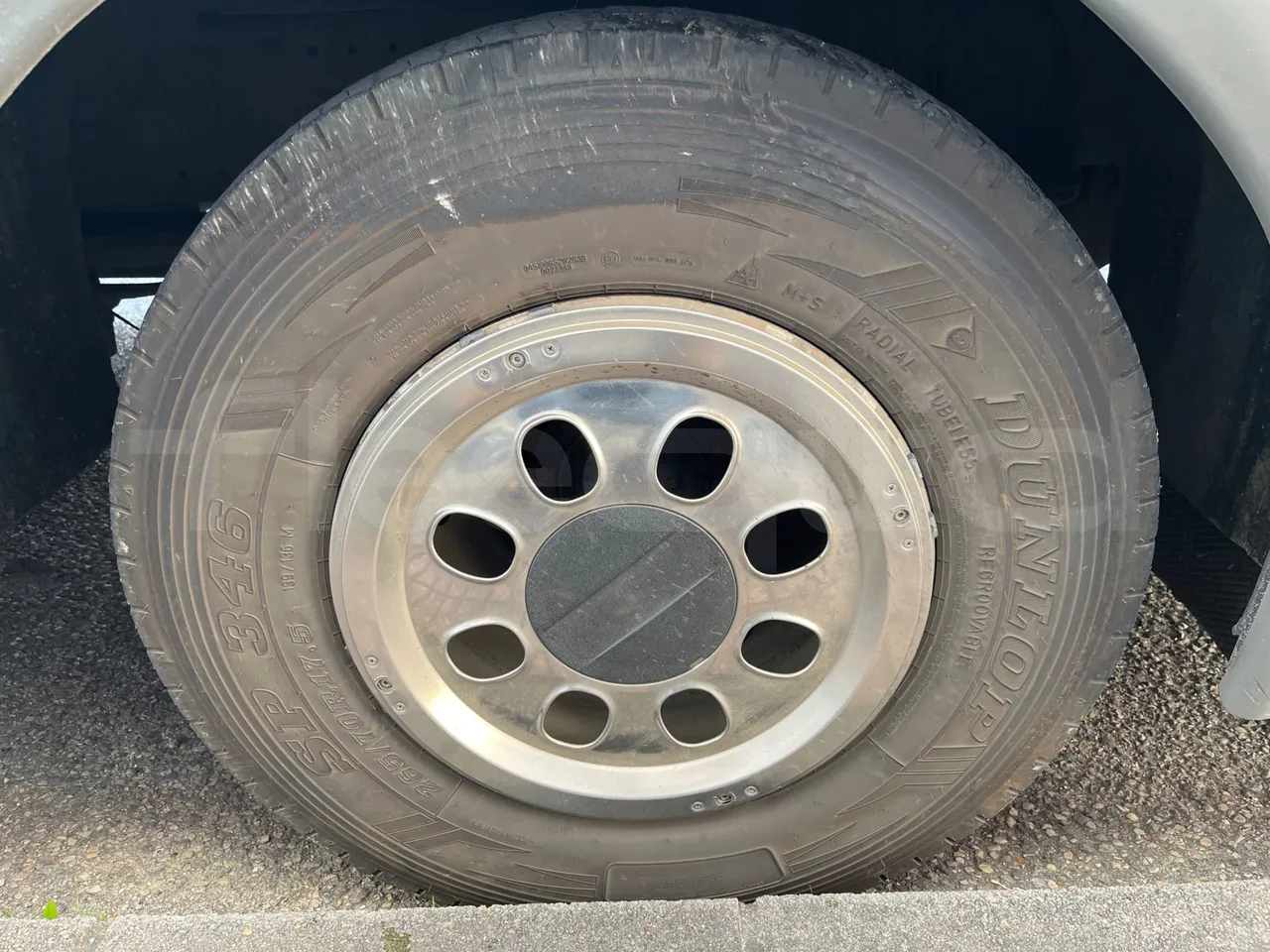 Man Andecar VII.1 12250 FOCL - Euro 5 - 184 kW - 9,470 mt - tread condition front tires left