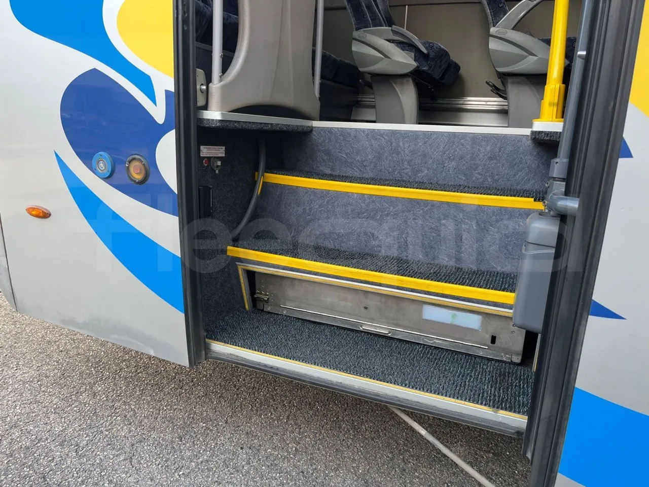 Man Andecar VII.1 12250 FOCL - Euro 5 - 184 kW - 9,470 mt - platform open photo