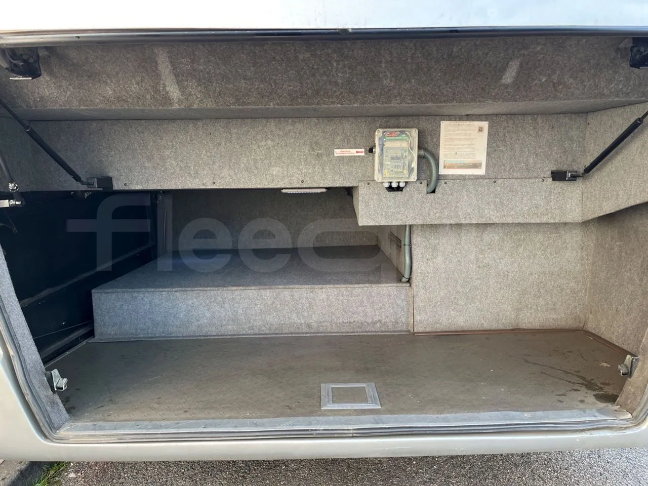 Man Andecar VII.1 12250 FOCL - Euro 5 - 184 kW - 9,470 mt - turntable external (18m)