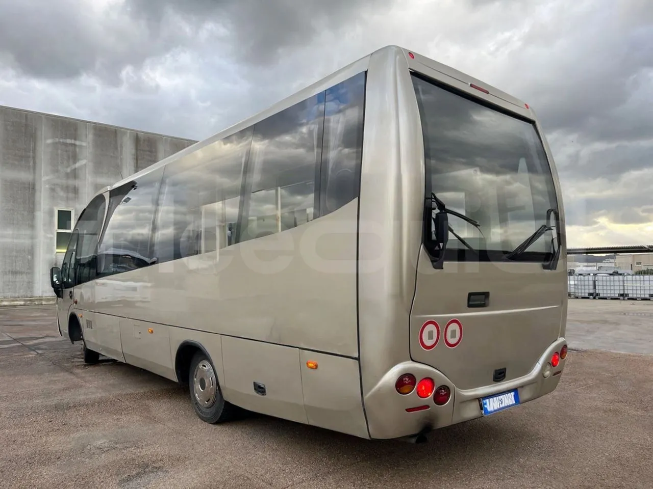 Iveco Mago2 A1AF11B - Euro3 - 154kW - 8.850mt - 3/4 left rear side