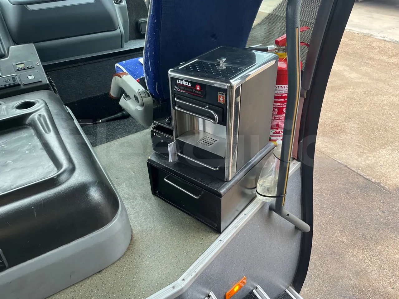 Iveco Mago2 A1AF11B - Euro3 - 154kW - 8.850mt - coffee machine accessories