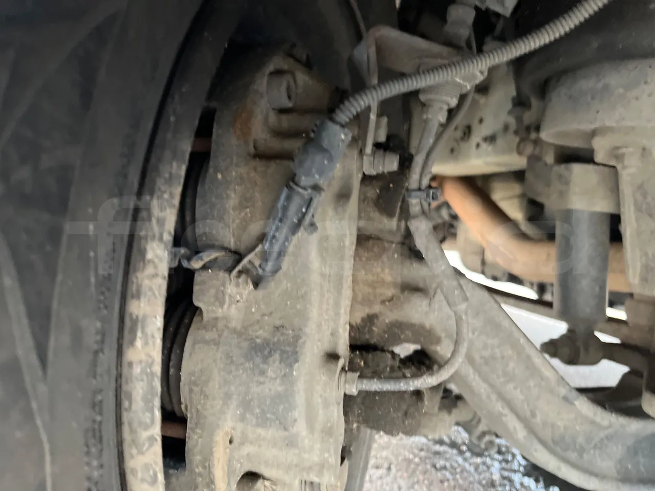 Iveco Mago2 A1AF11B - Euro3 - 154kW - 8.850mt - front brake calipers right