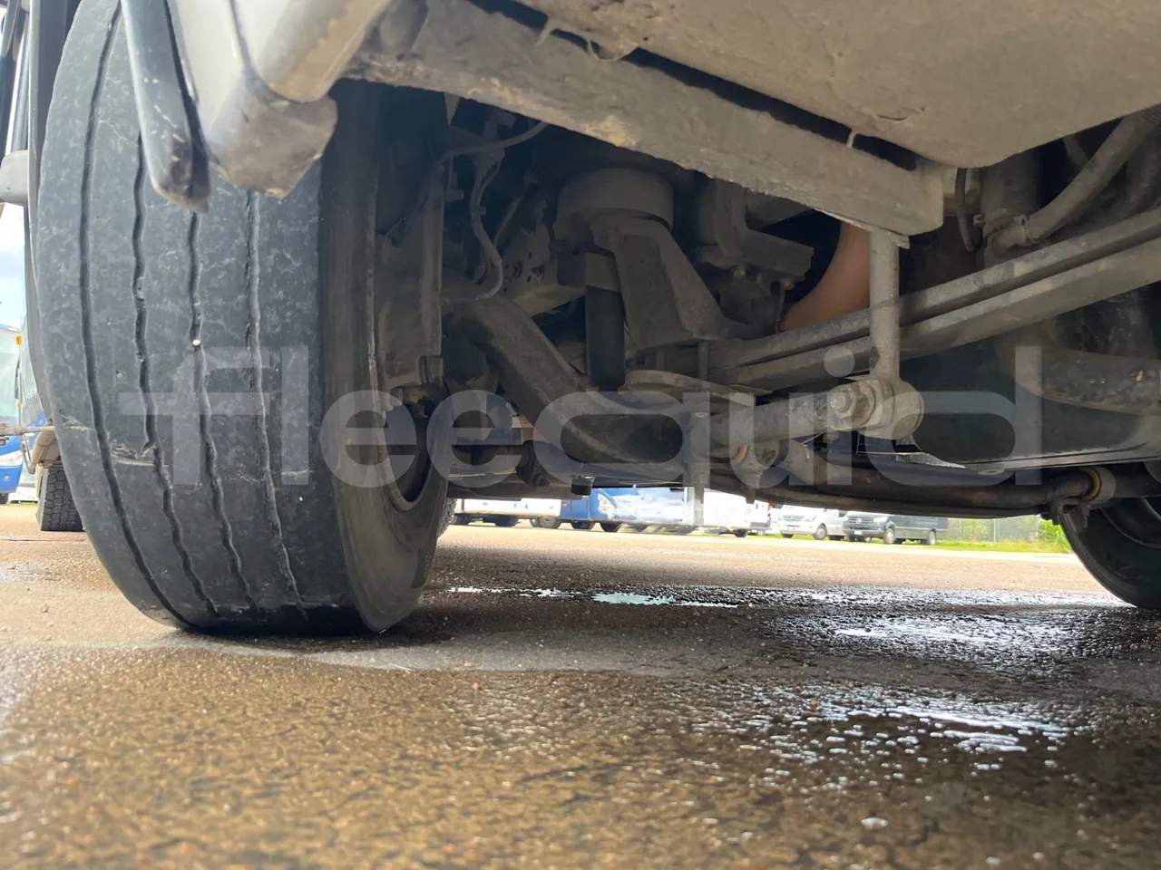 Iveco Mago2 A1AF11B - Euro3 - 154kW - 8.850mt - front axle right side