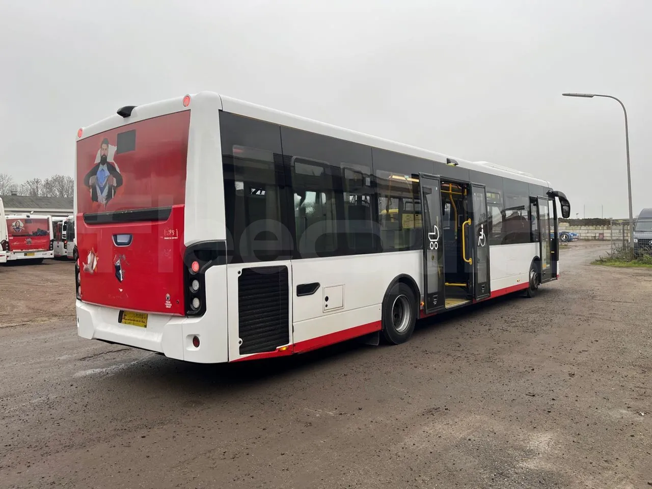 Vdl Citea LLE-120/255 405E1 - Euro6 - 182kW - 11.980mt - 3/4 right rear doors open