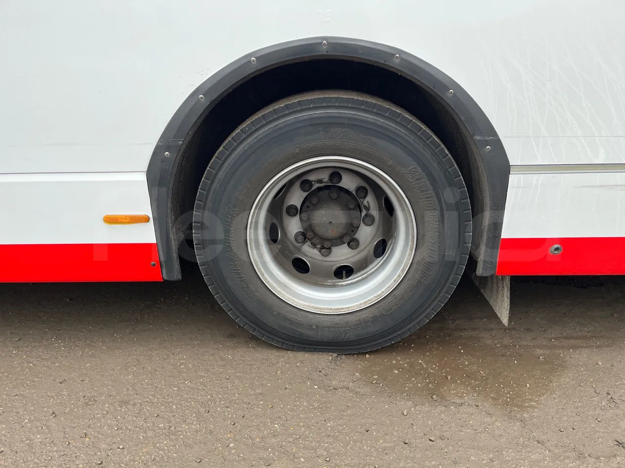 Vdl Citea LLE-120/255 405E1 - Euro6 - 182kW - 11.980mt - tread condition front tires right