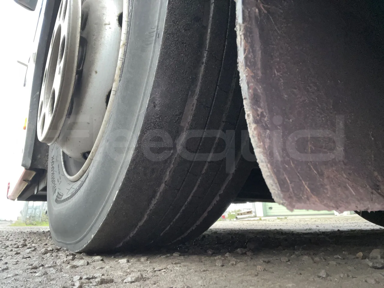 Vdl Citea LLE-120/255 405E1 - Euro6 - 182kW - 11.980mt - front left tire measurements