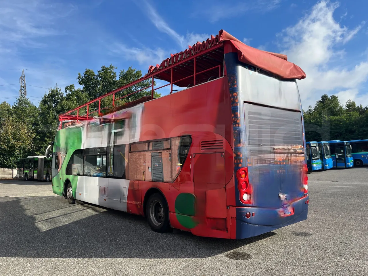 Volvo B9 - 3/4 Rear Left Side