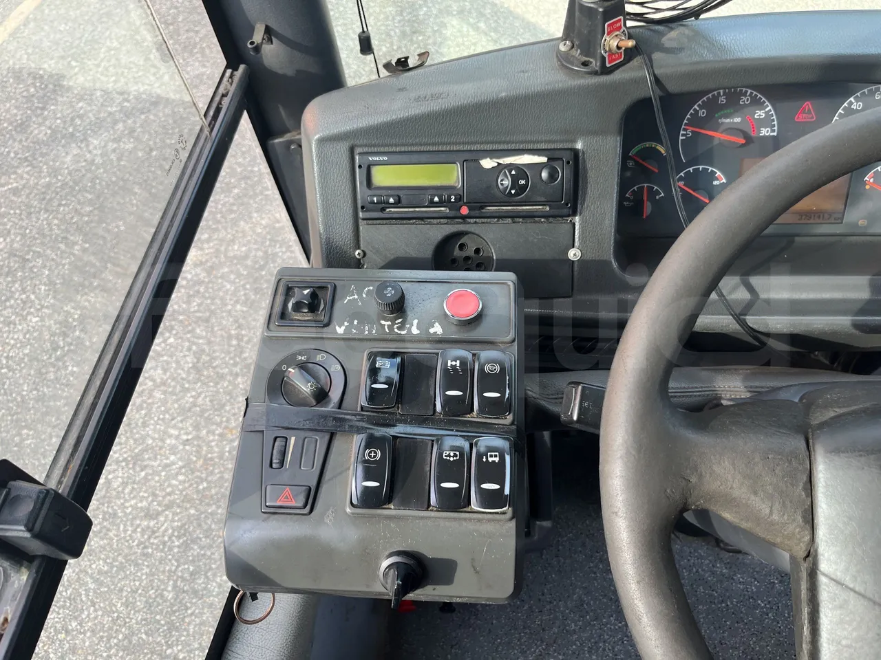 Volvo B9 - Onboard Device 2