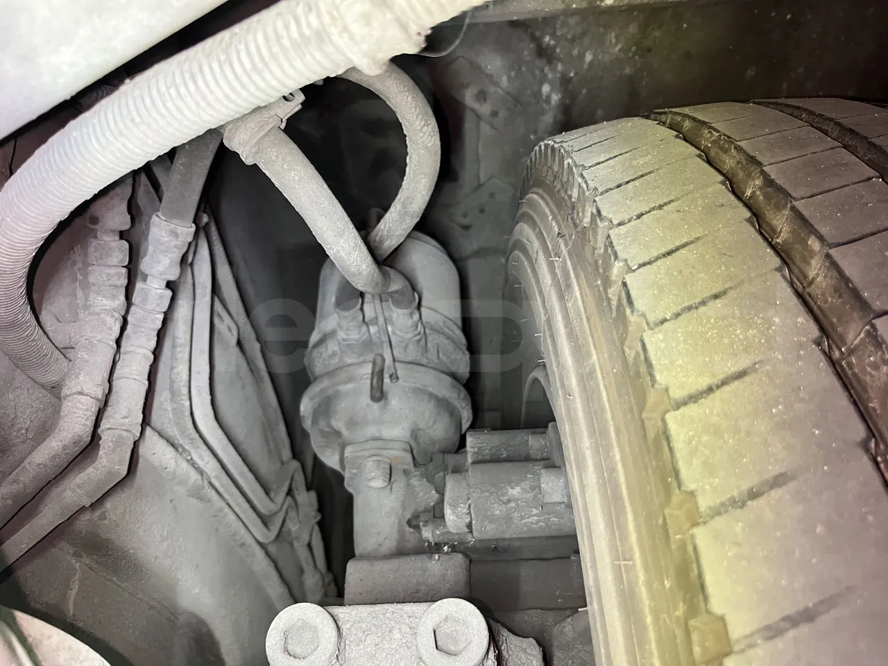 Volvo B9 - Second Axle Caliper Brakes Right Side