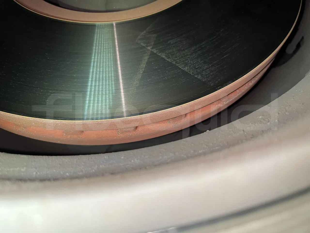 Volvo B9 - Second Axle Discs Left Side