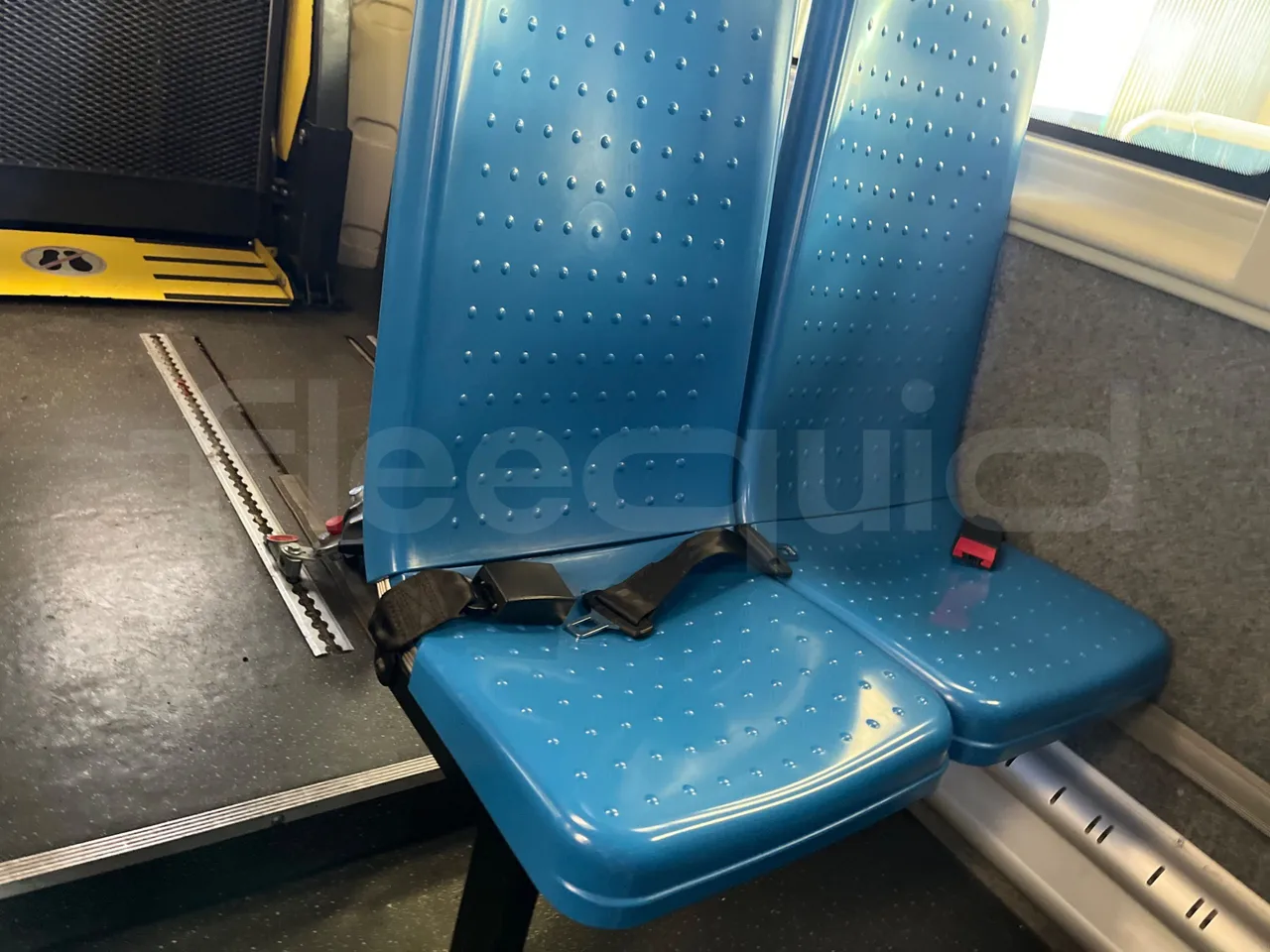 Iveco Daily 50C14N - EUR6 - 100kW - 6,048m - central seat safety belt