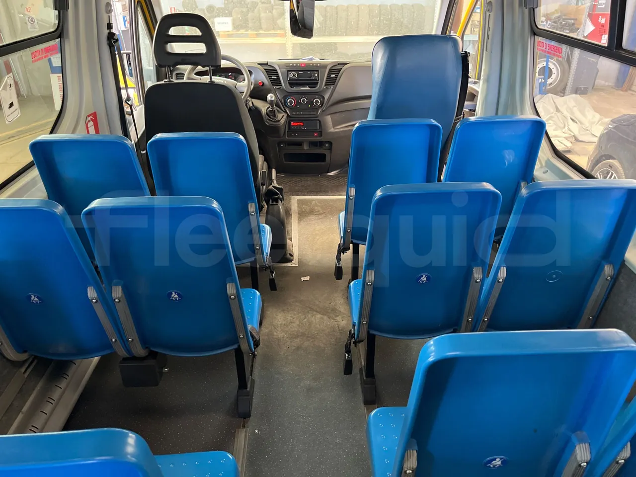 Iveco Daily 50C14N - EUR6 - 100kW - 6,048m - forward view all seats last row height