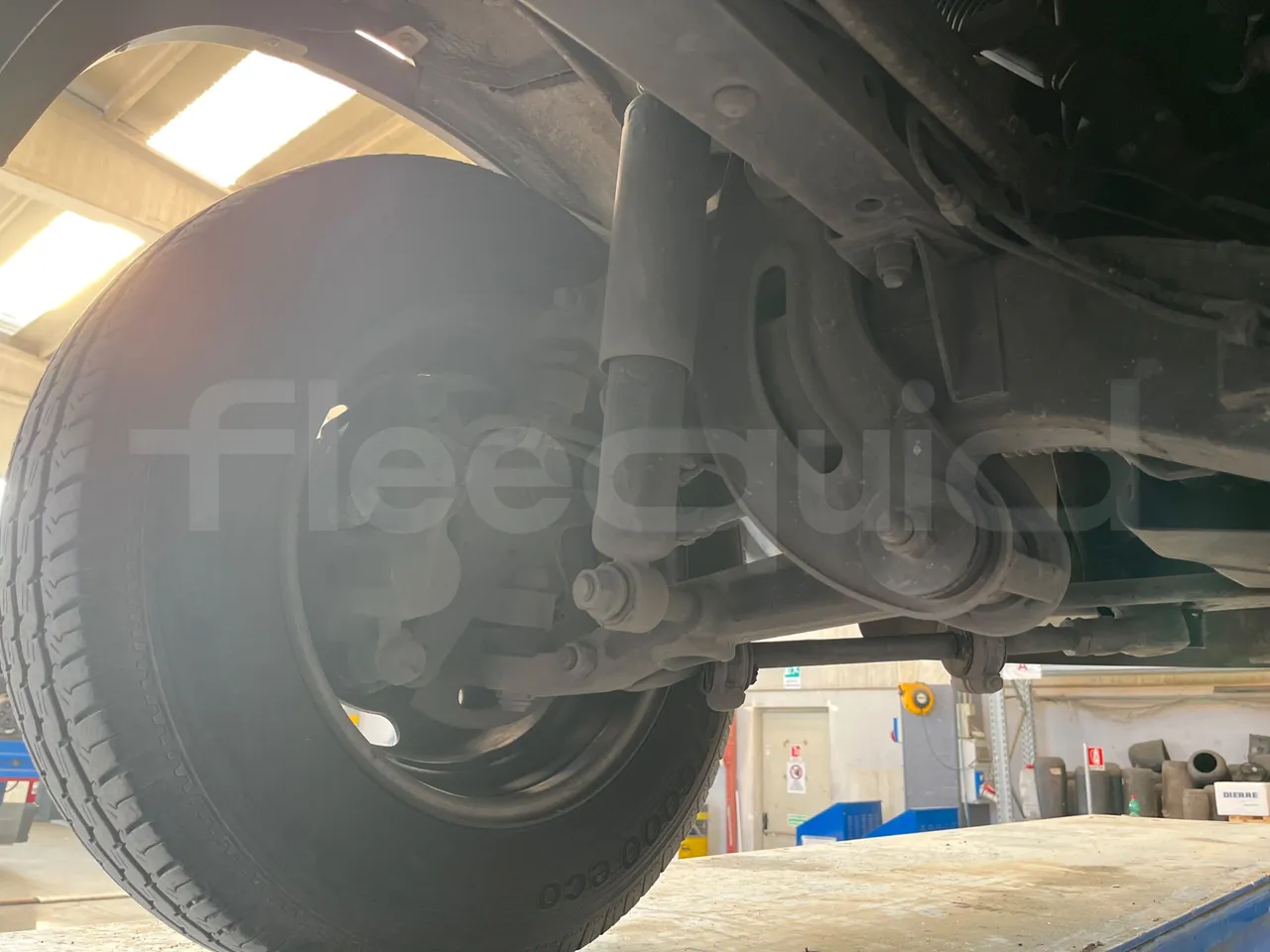 Iveco Daily 50C14N - EUR6 - 100kW - 6,048m - front axle left side