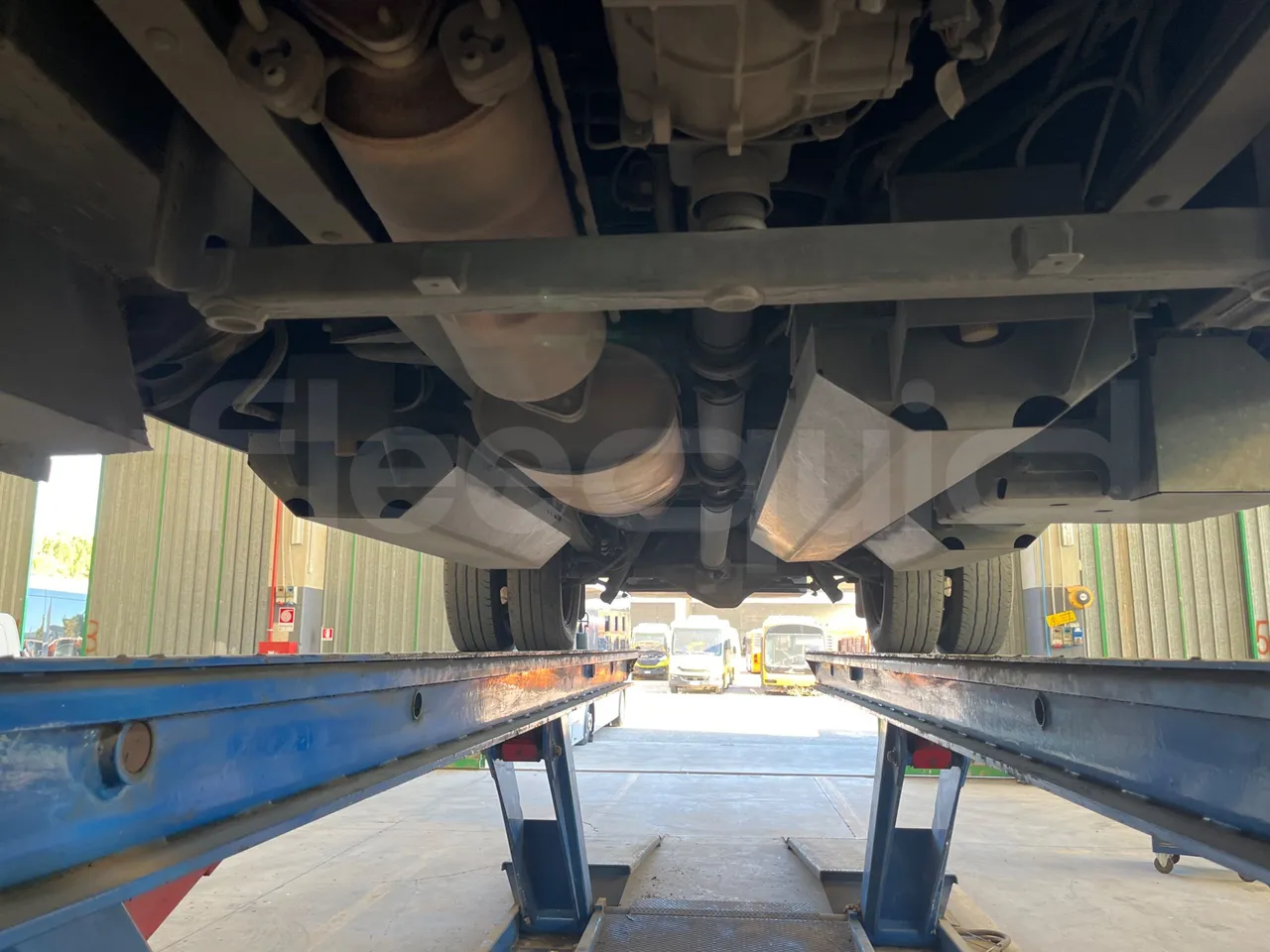 Iveco Daily 50C14N - EUR6 - 100kW - 6,048m - central undercarriage photo