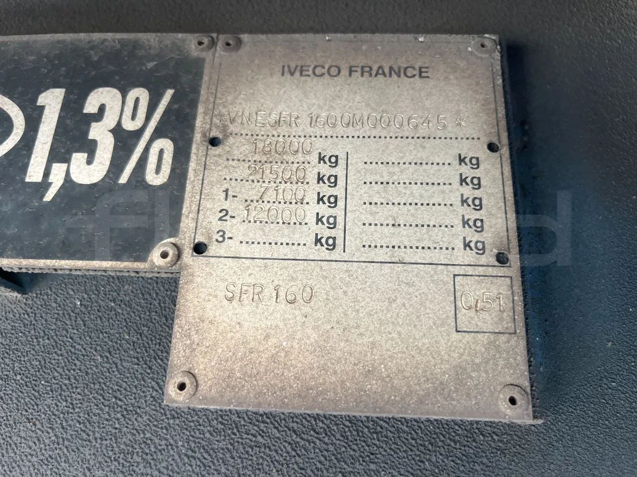Iveco Arway - engine plate photo