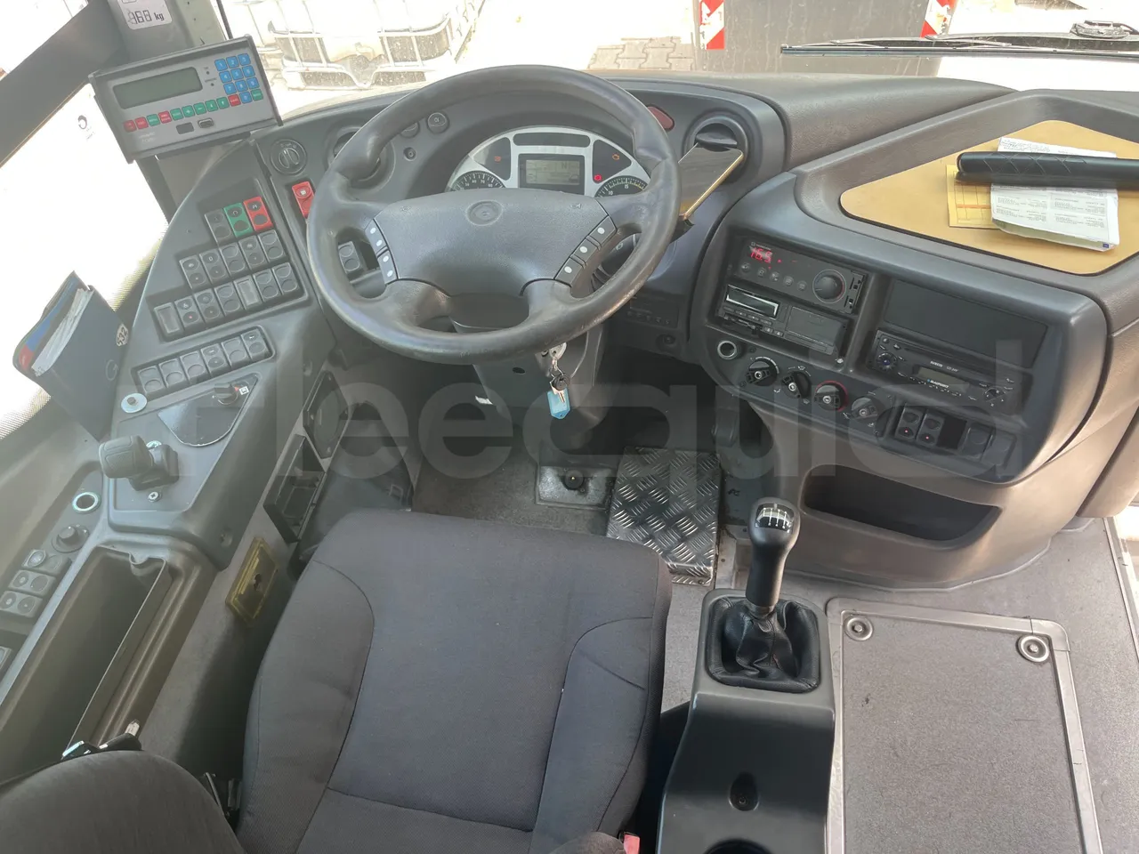 Iveco Arway - steering wheel photo