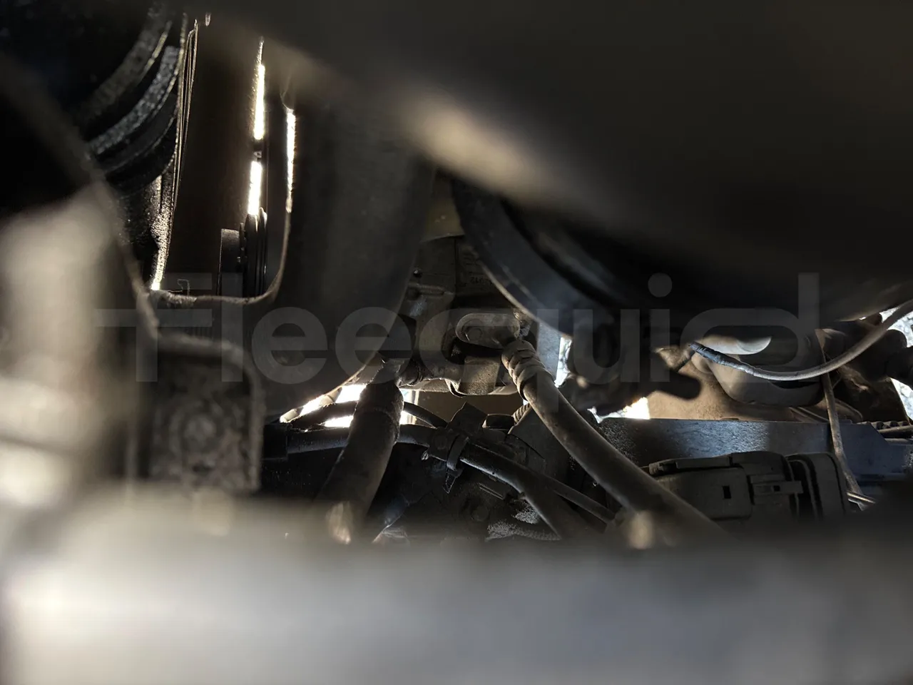 Iveco Daily 50C15V-EURO5-107kW-7.012m - air conditioning compressor