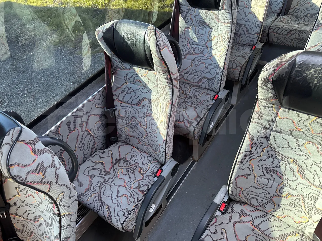 Iveco Daily 50C15V-EURO5-107kW-7.012m - single seat detail