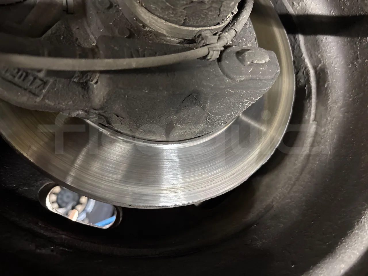 Iveco Daily 50C15V-EURO5-107kW-7.012m - axle 2 discs right