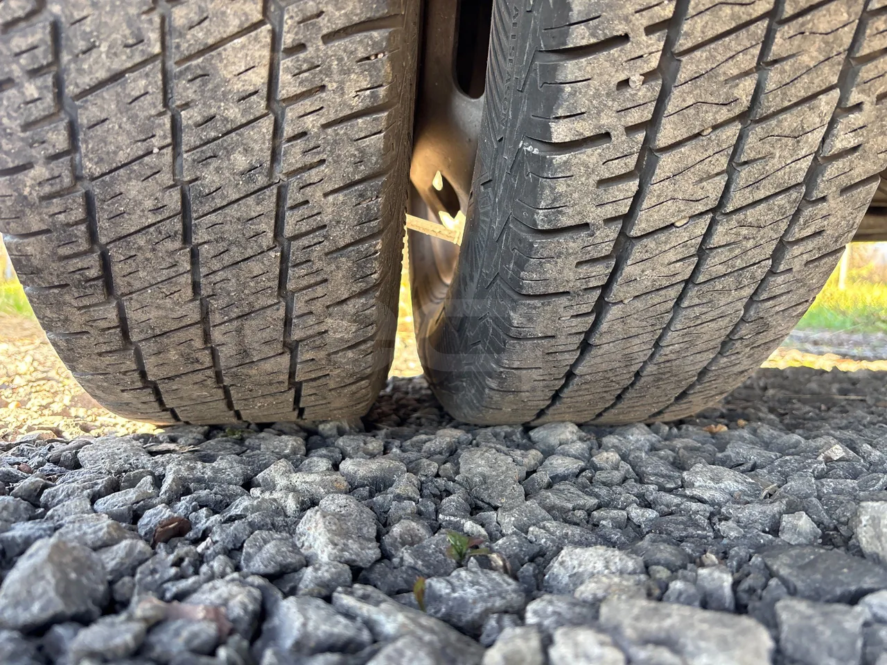 Iveco Daily 50C15V-EURO5-107kW-7.012m - tread condition second axle tires right