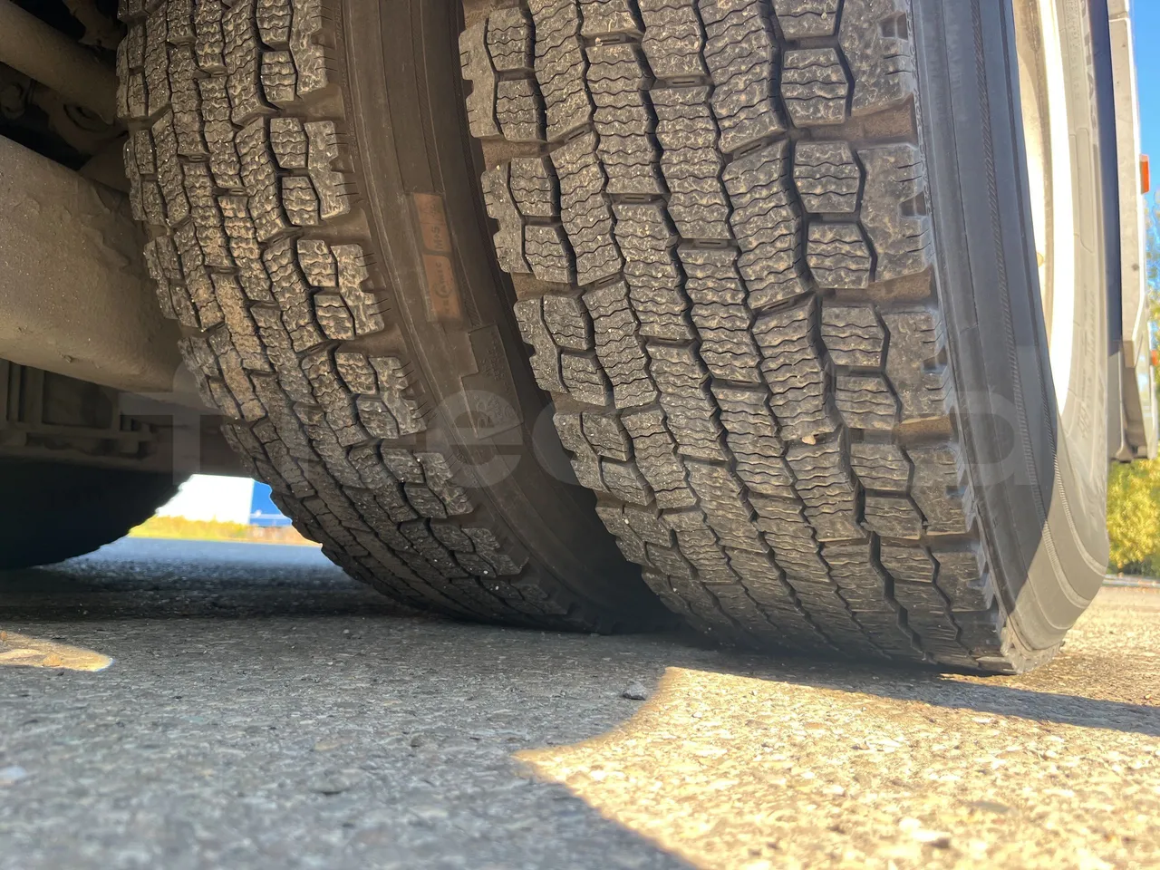 Scania Citywide - Second Axle Left Side: Tyre Thickness