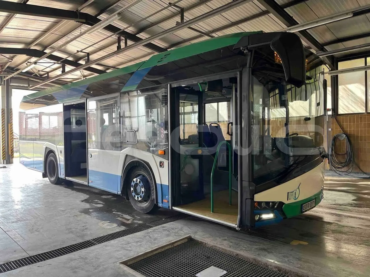 Solaris Urbino 10.5 - EUR6 -  204kW - 10.550m - Base cover photo