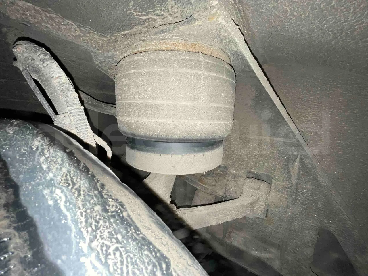 Solaris Urbino 10.5 - EUR6 -  204kW - 10.550m - front brake calipers left