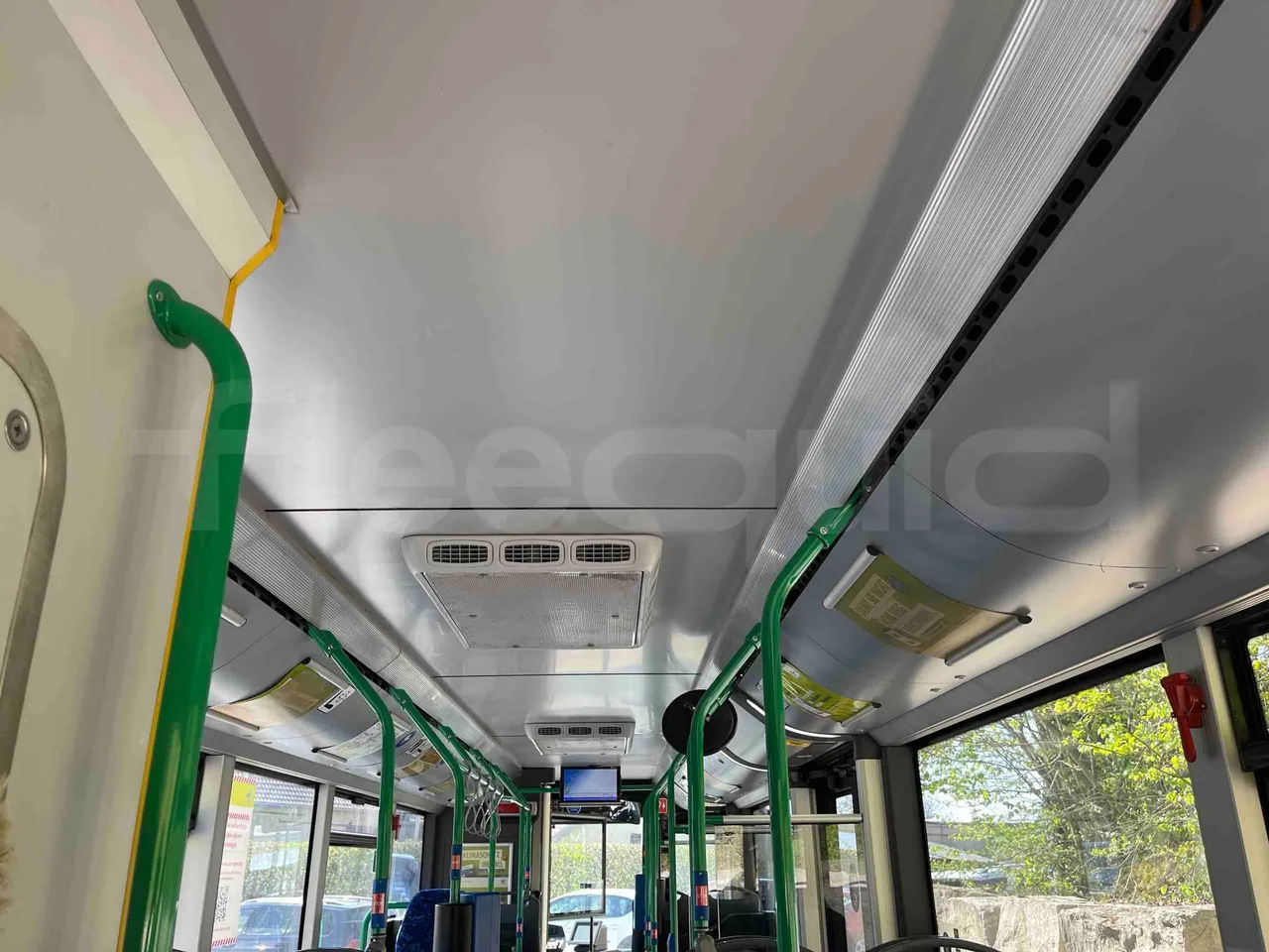 Solaris Urbino 10.5 - EUR6 -  204kW - 10.550m - overhead compartments photo
